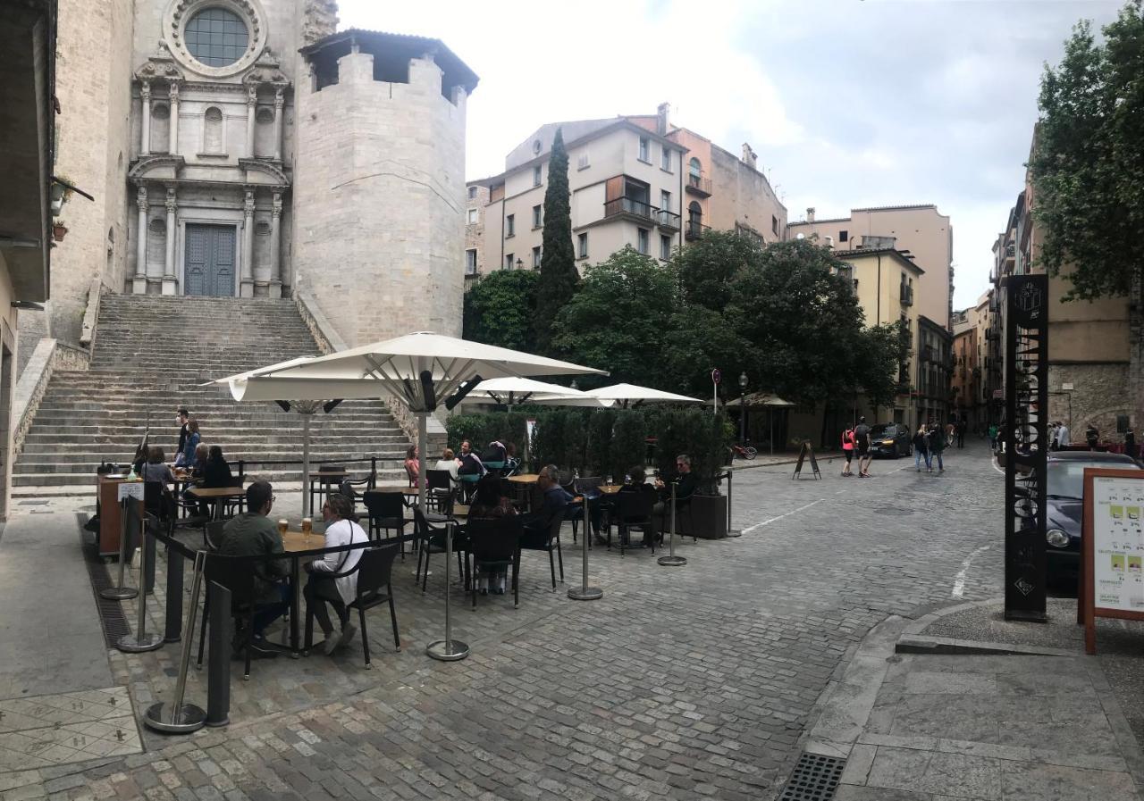 Apartamento Con Encanto Y Terraza En Barri Vell De Girona, El Cul De La Lleona Apartment ภายนอก รูปภาพ