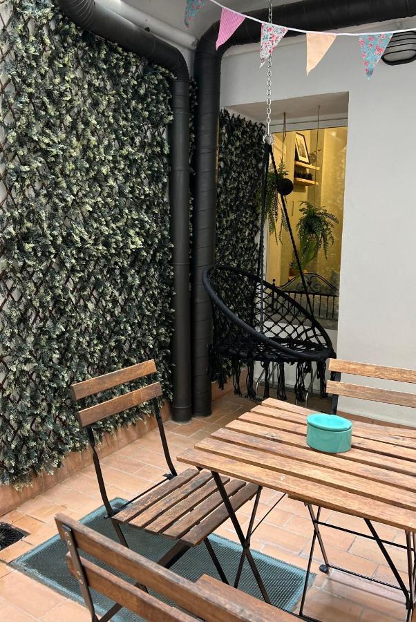 Apartamento Con Encanto Y Terraza En Barri Vell De Girona, El Cul De La Lleona Apartment ภายนอก รูปภาพ